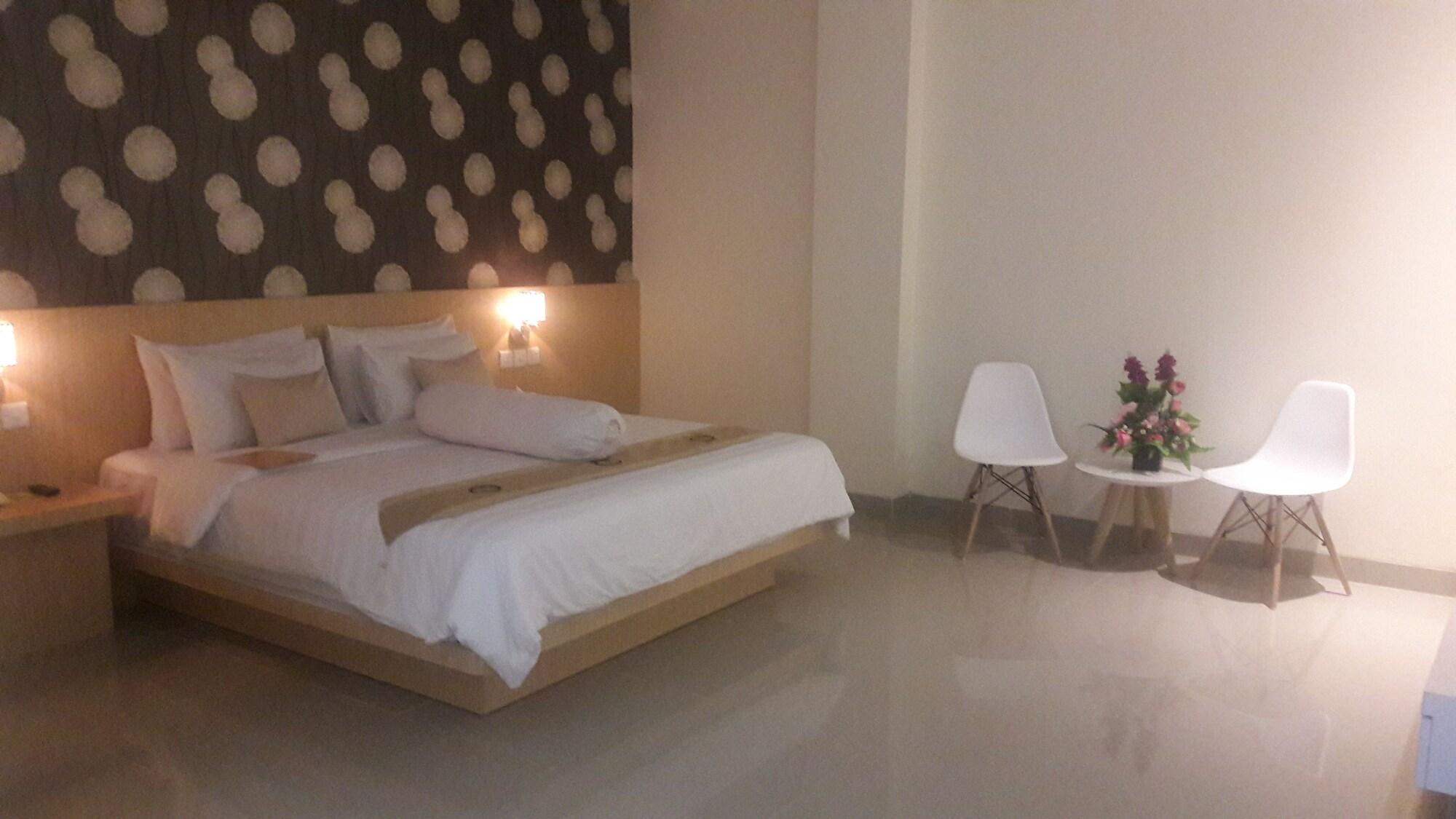 Kaliban Hotel Batam Екстер'єр фото