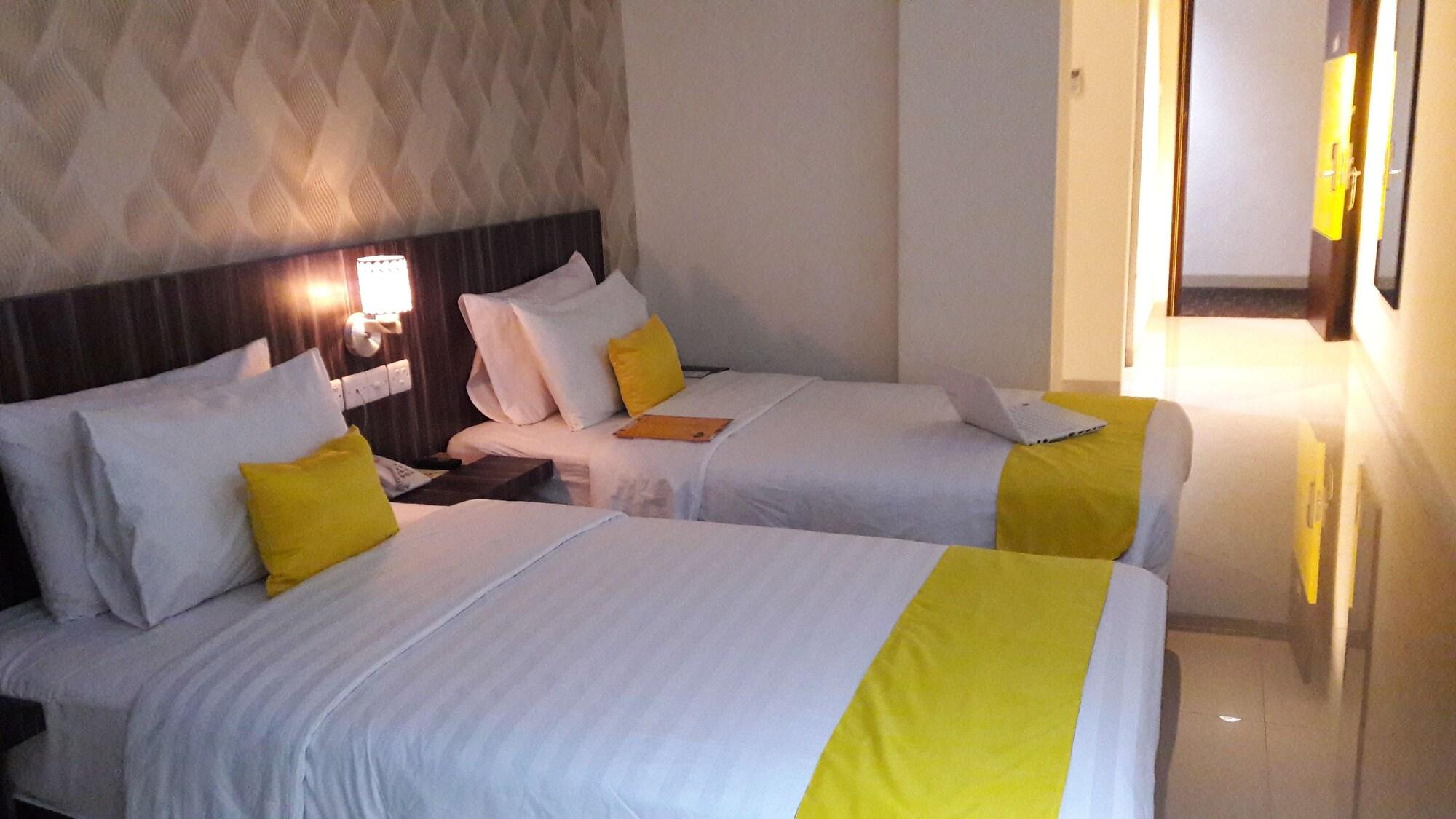 Kaliban Hotel Batam Екстер'єр фото
