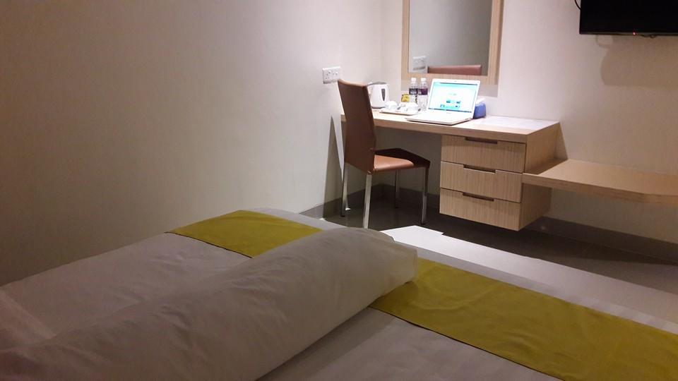 Kaliban Hotel Batam Екстер'єр фото